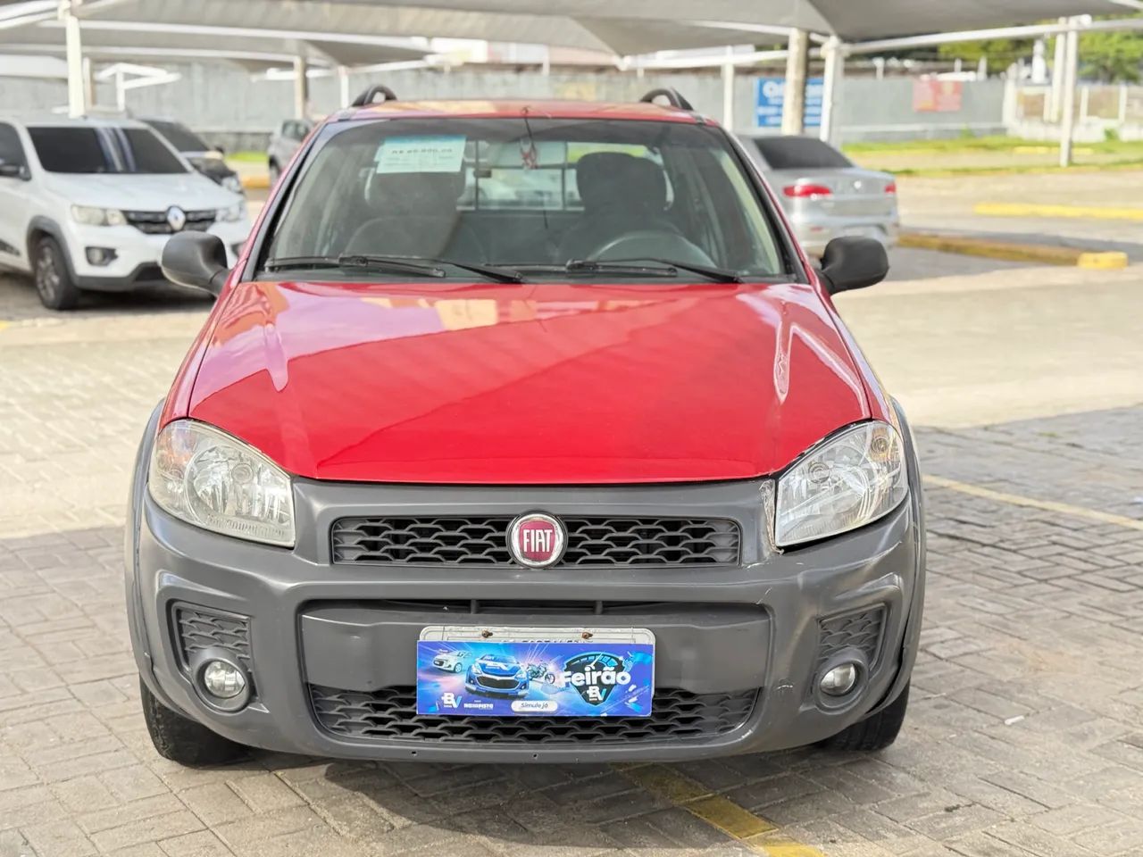 Fiat Strada Working Celeb.1.4 Fire Flex 8V CD 2014 - Foto 2