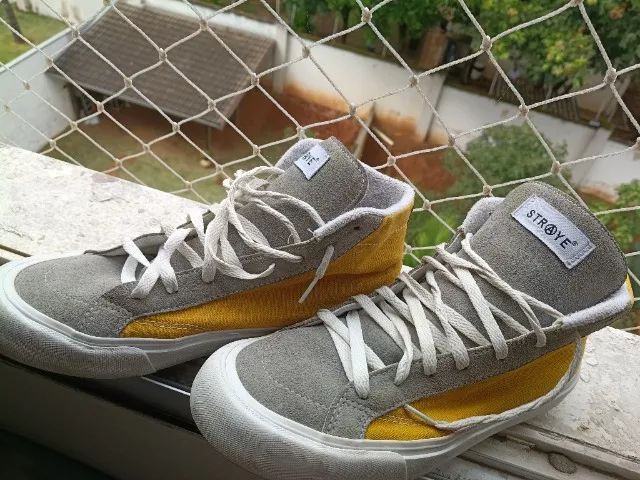 Tênis Straye Hiland amarelo e cinza