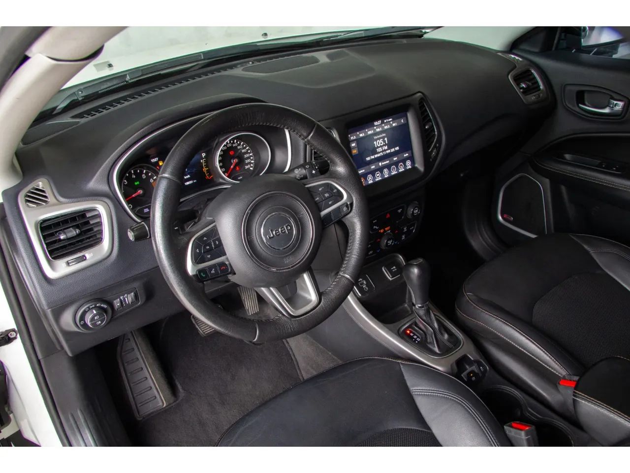 Jeep Compass LONGITUDE 2.0 4x2 Flex 16V Aut., foto 10 de 16