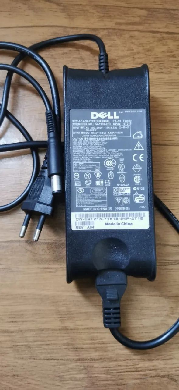 Carregador de notebook Dell 