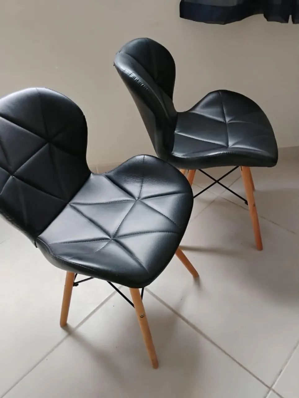 Vendo Kit 2 Cadeiras Charles Eames Eiffel Slim Wood Estofada - Foto 3