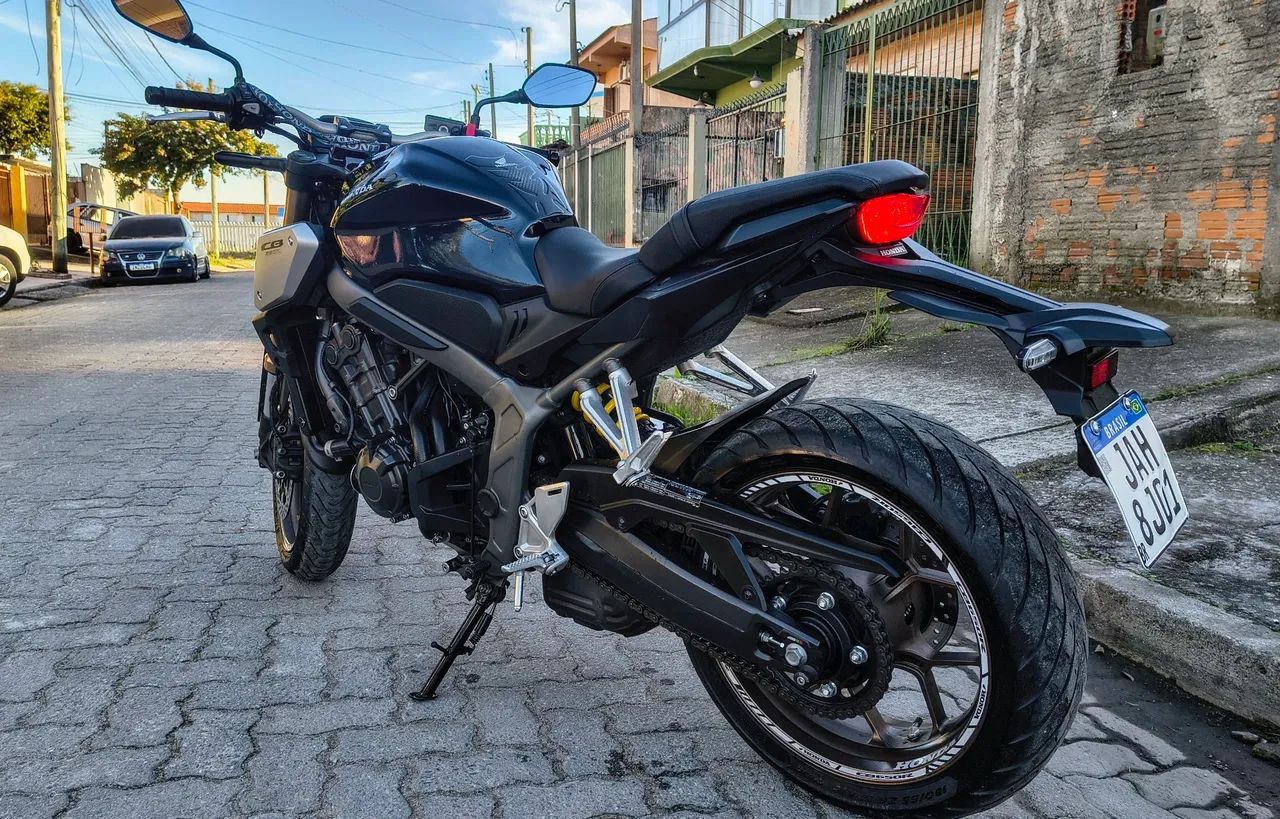 CB650R 2021 - Foto 4