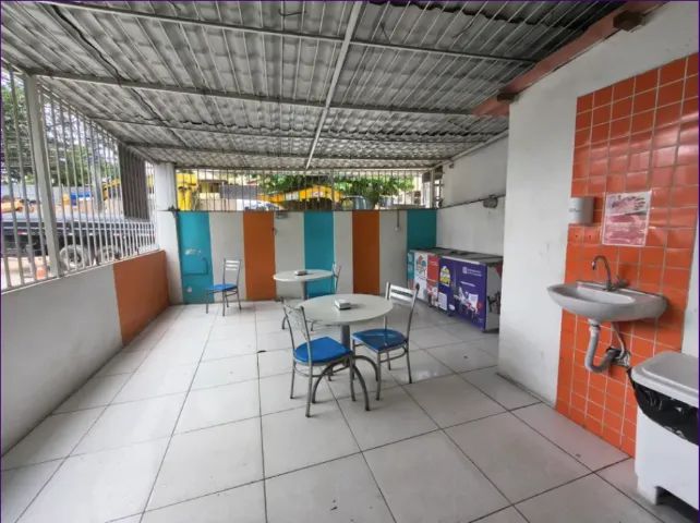 Excelente Ponto Comercial de Esquina