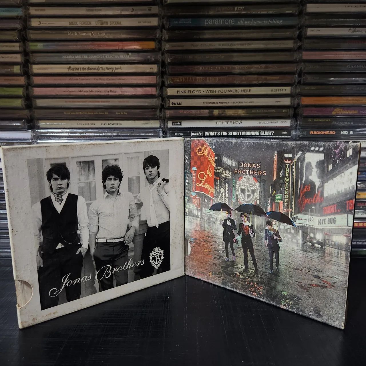 Cd jonas brothers