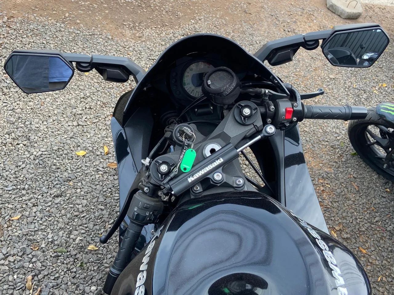 Kawasaki Zx-10/ Zx-10r 1000cc 2008 - 1513501179 | OLX