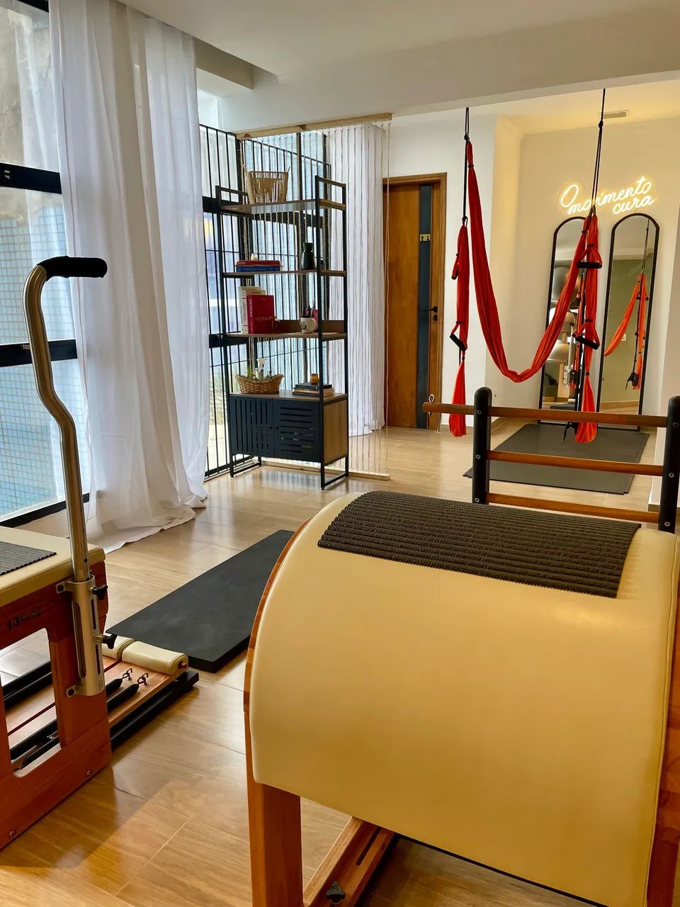 Vendo Studio de Pilates ou Apenas os aparelhos  - Foto 2