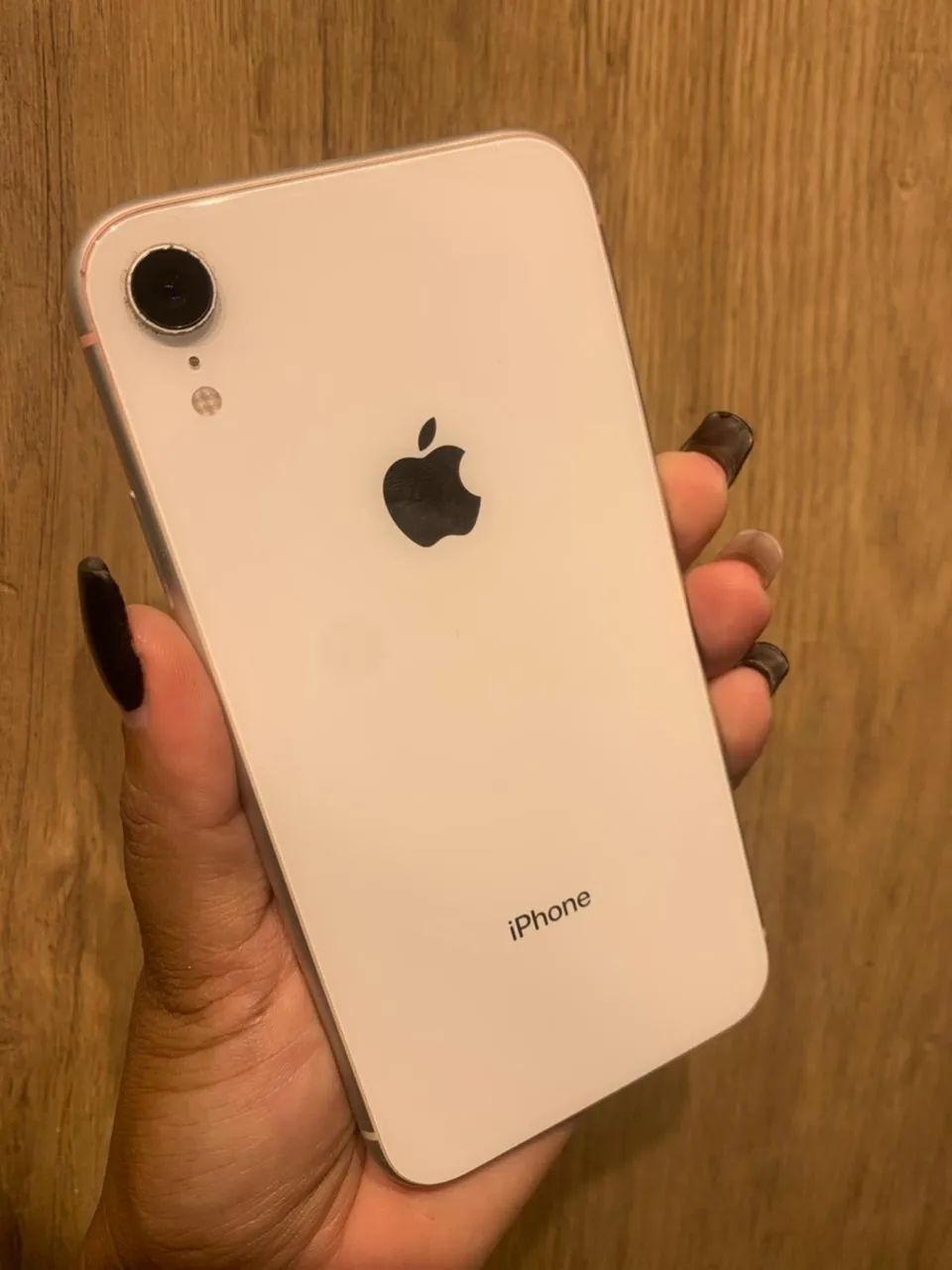 iPhone XR 64 GB / Loja Rio Mar 