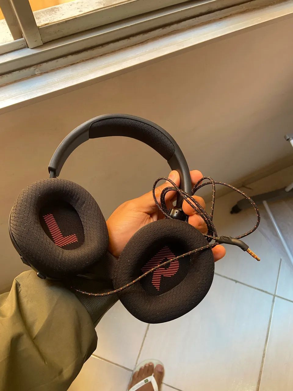 Headset gamer JBL - Quantum 100M2