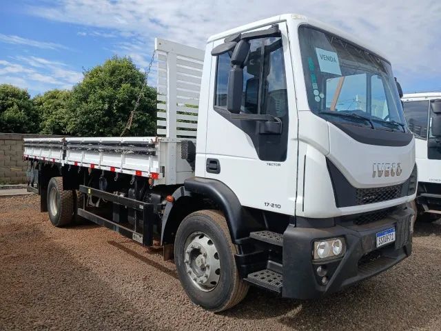IVECO TECTOR 170 E 21 4X2 - Foto 2