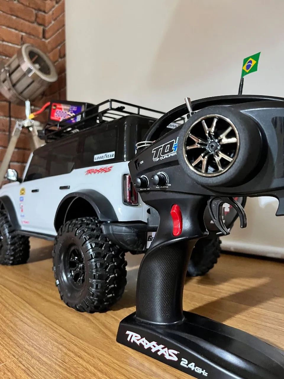 Automodelo Bronco RC TRAXXAS  - Foto 3