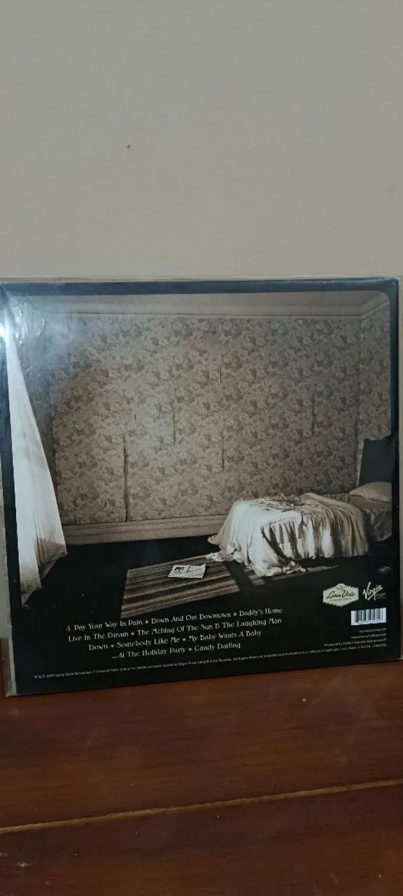 St Vincent - Daddy's Home (LP preto) - Foto 3