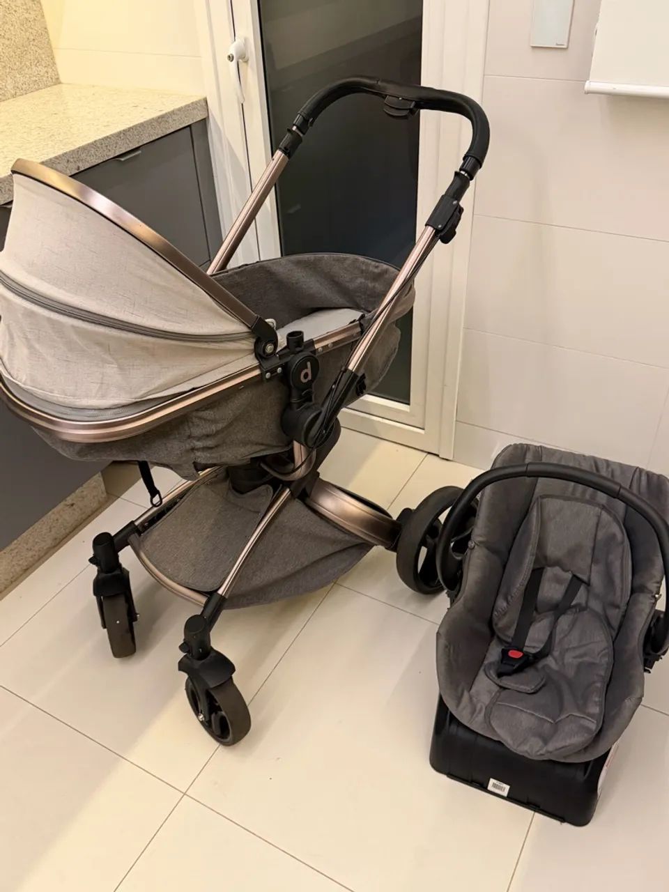 Carrinho de Bebê Galzerano Vulkan 360 + Moises