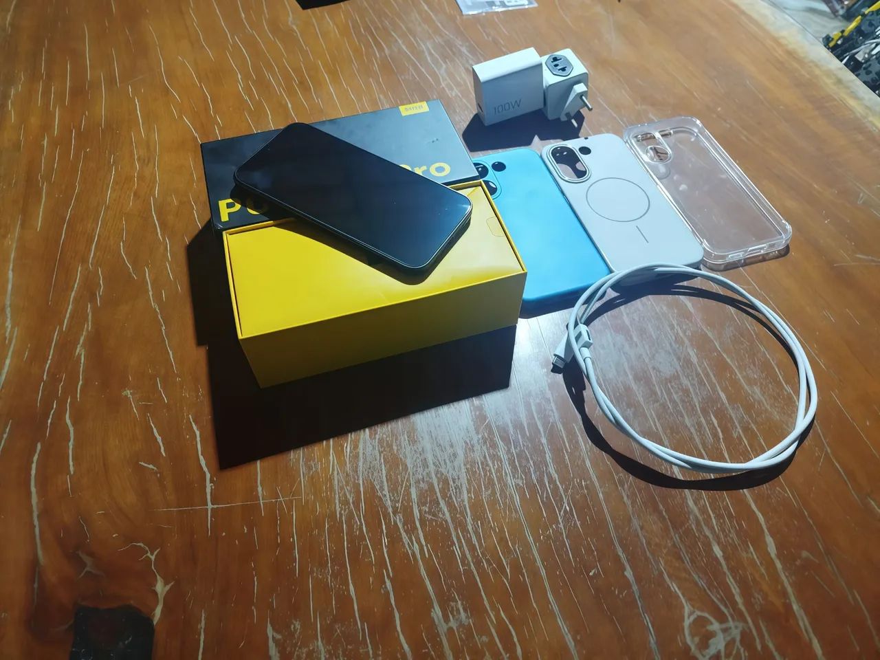 Poco x8 Pro _256g 8r + 4 capinha !!! - Foto 3