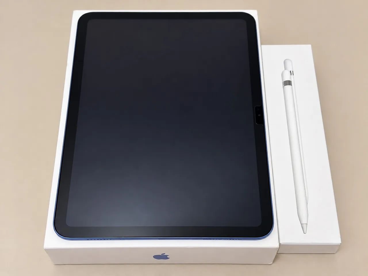 iPad 10ª Geração 64GB Wi-Fi Azul + Apple Pencil Original - Tablets