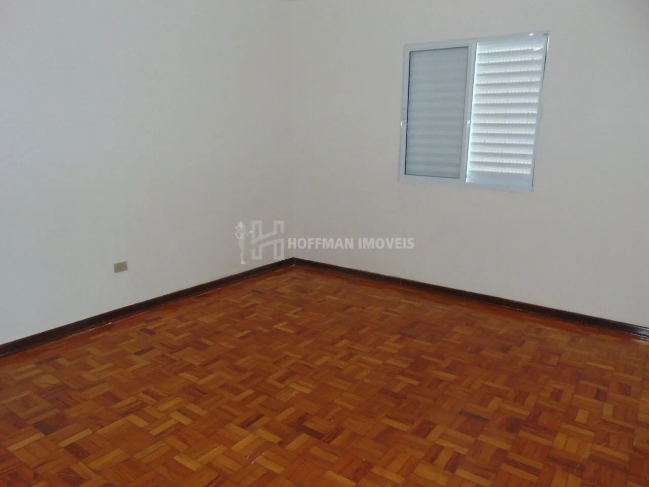 EXCELENTE SOBRADO COM EXCELENTE LOCALIZAÇÃO! - Foto 2
