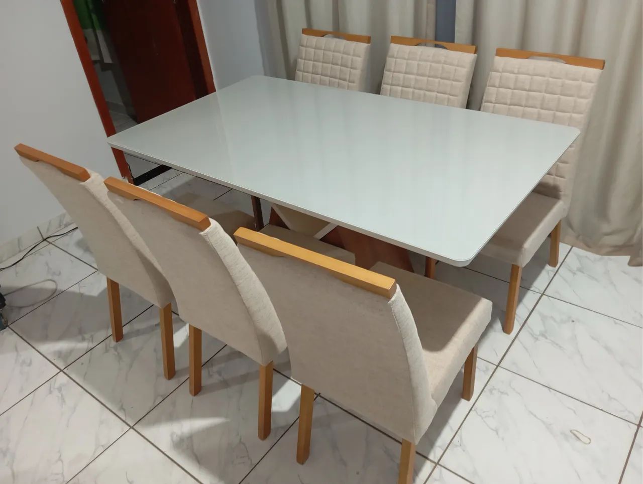 Mesa nova de madeira completa 