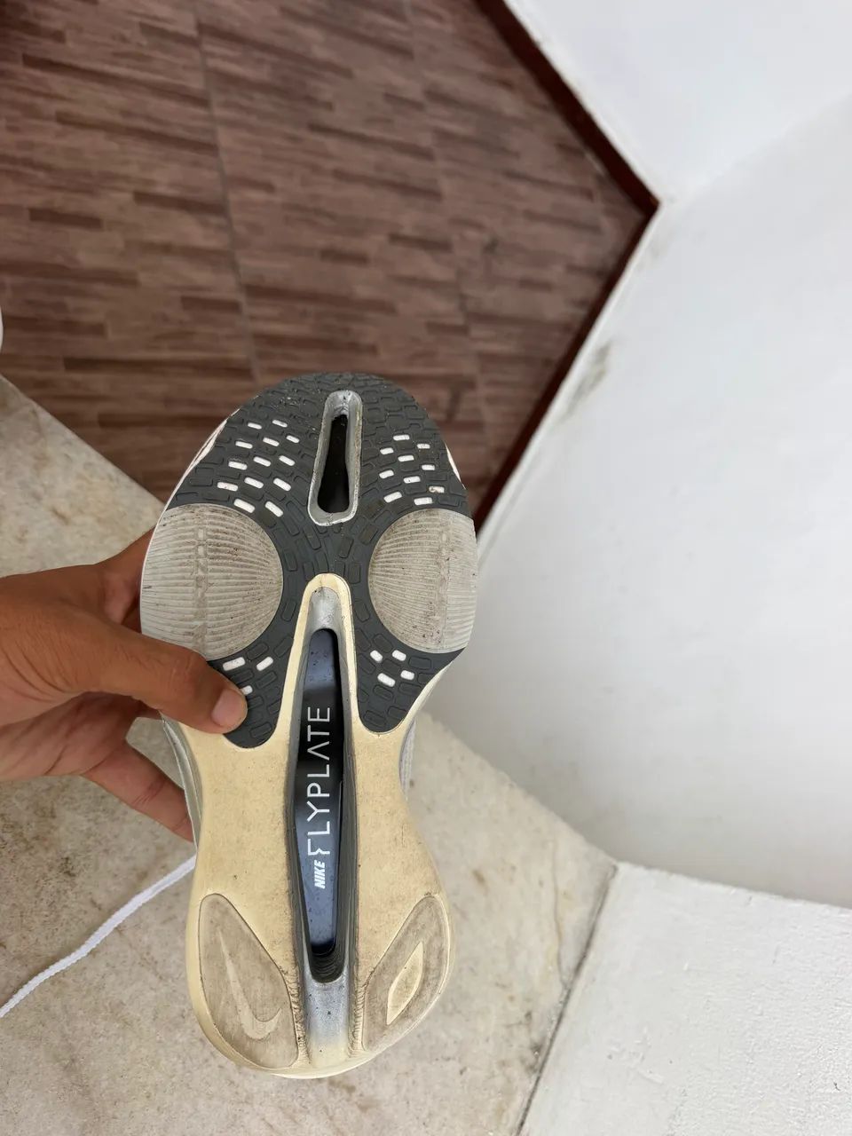NIKE AIR ZOOM ALPHAFLY 3 USADO 1X - Foto 3