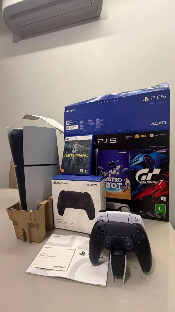 Ps5 slim com dois controles e base de carregamento  - Foto 3