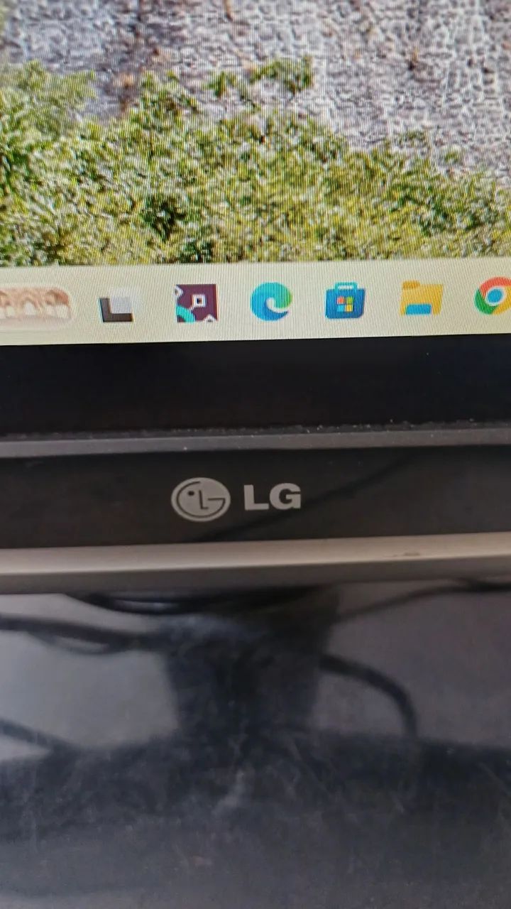 Monitor LCD LG flatron W1752