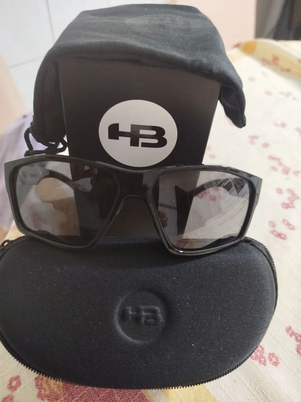 Vendo Óculos HB  ZAP * - Foto 2