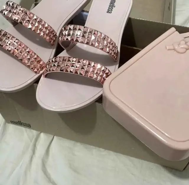 Melissas  - Foto 2