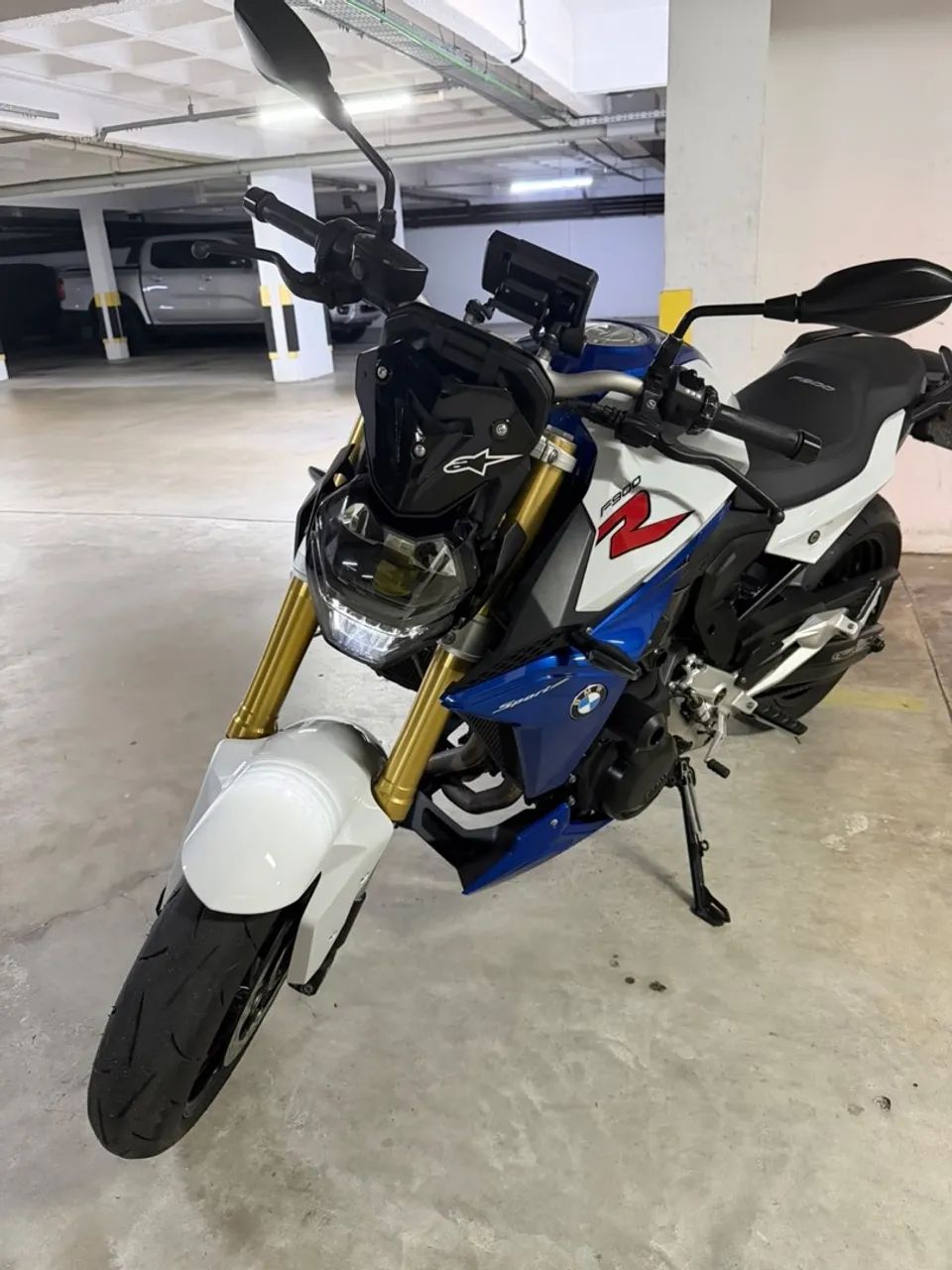 BMW F 900 R PLUS 
