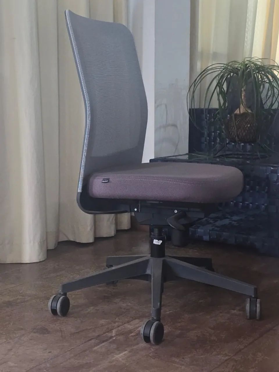 Cadeira de escritório Flexform - Foto 3