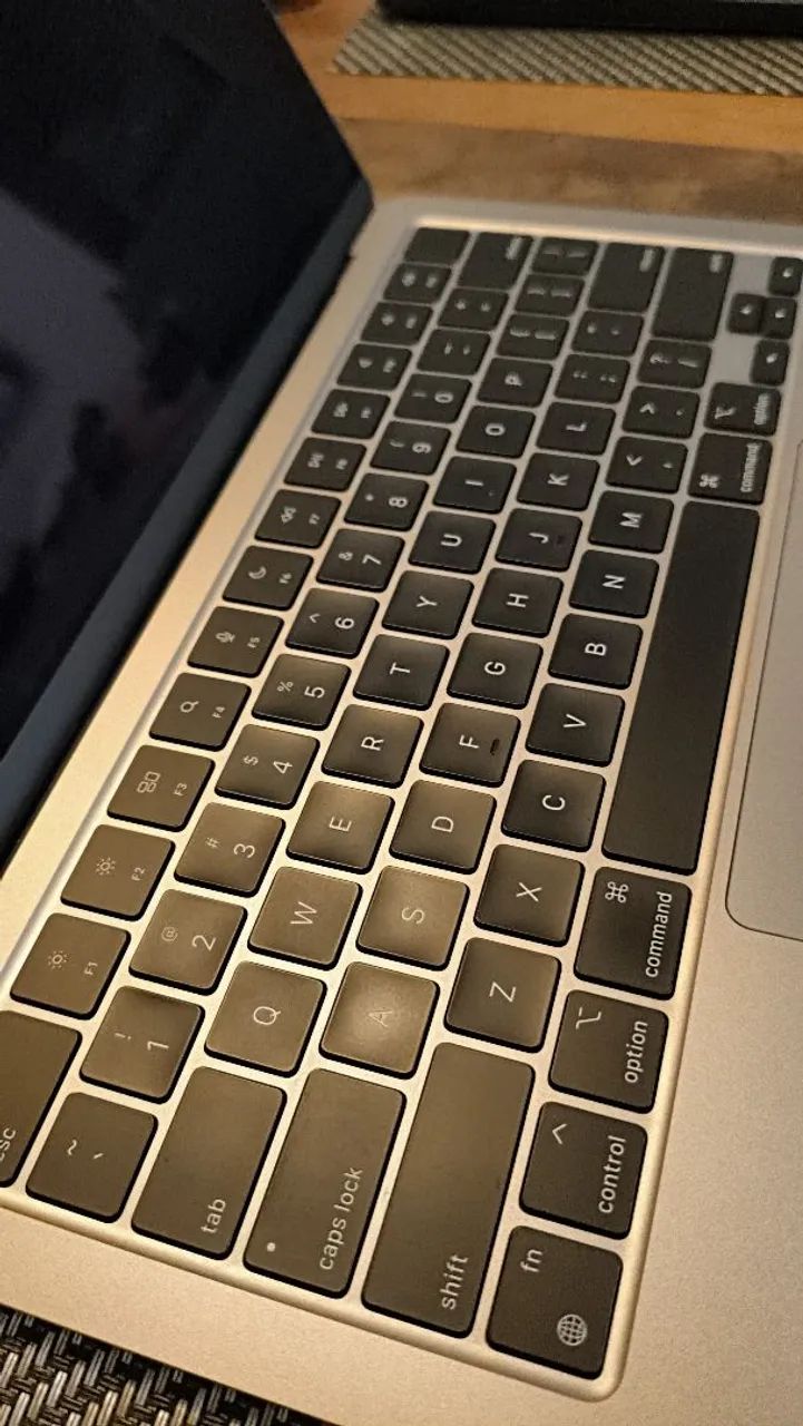 Macbook m3 air 8g ram - Foto 3