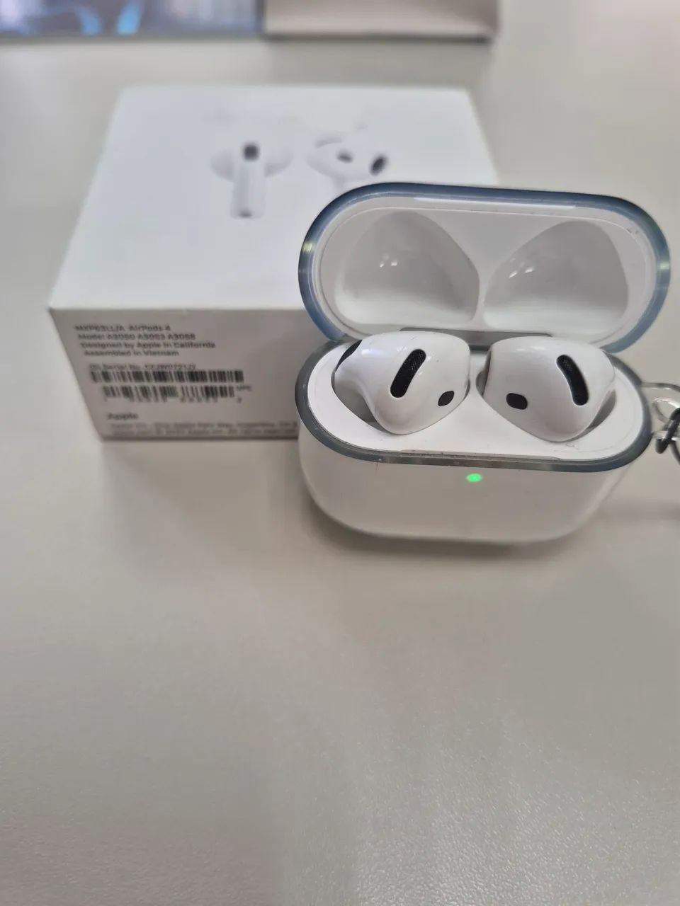 AirPods 4 Apple (8 meses de garantia pela Apple) - Fones de Ouvido