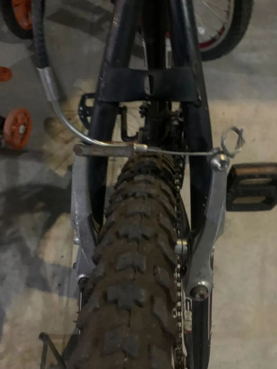 Vendo bicicleta aro 27 completa e revisada 
