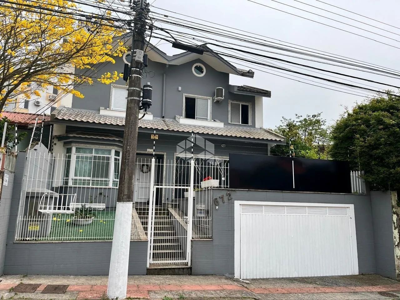 Casa com 4 quartos/dormitórios no bairro Canto, em Florianópolis - SC - Foto 2
