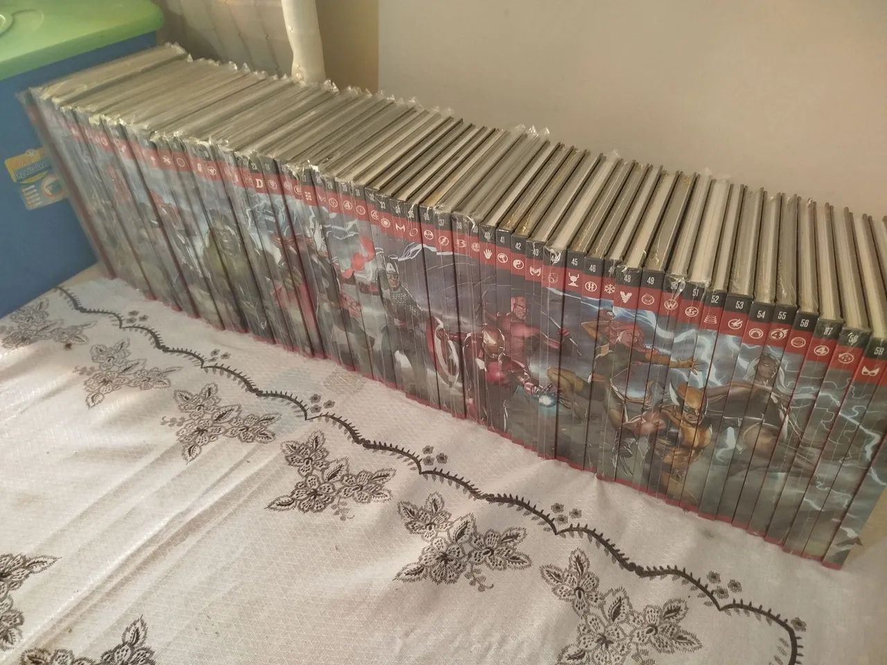 Coleção Marvel salvat vermelho