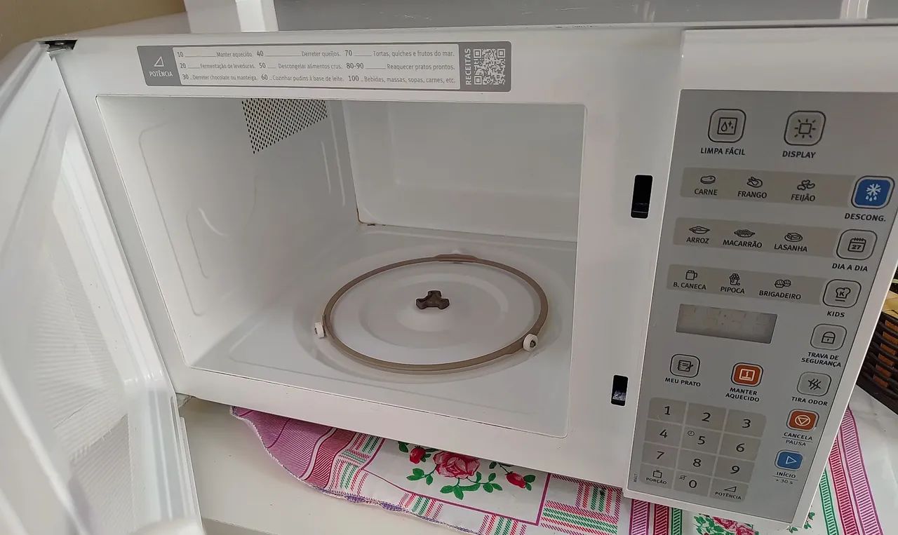 Microondas Eletrolux 31 litros - Foto 5