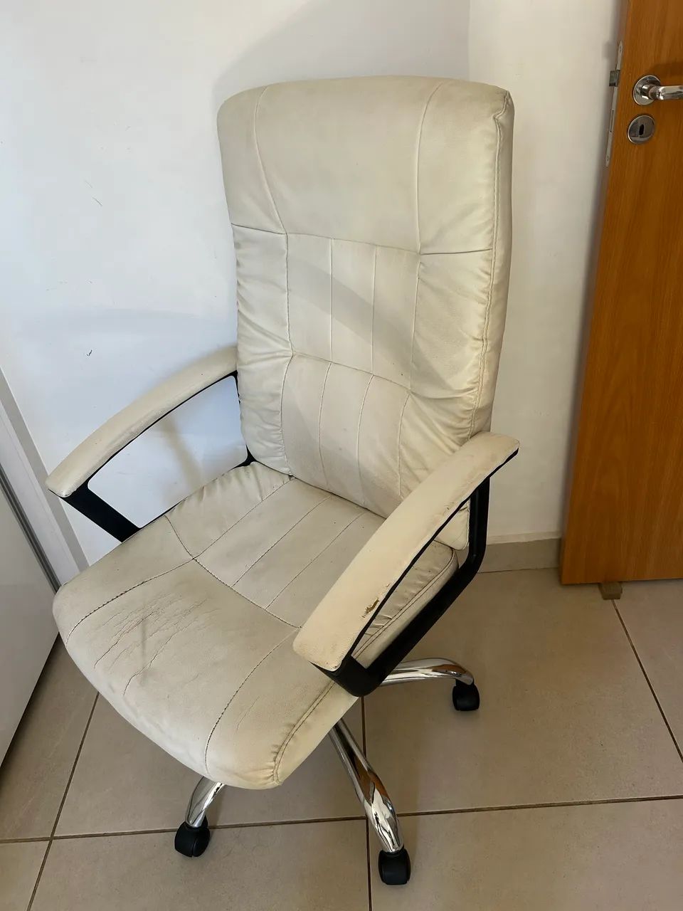 Cadeira presidente courino  - Foto 3