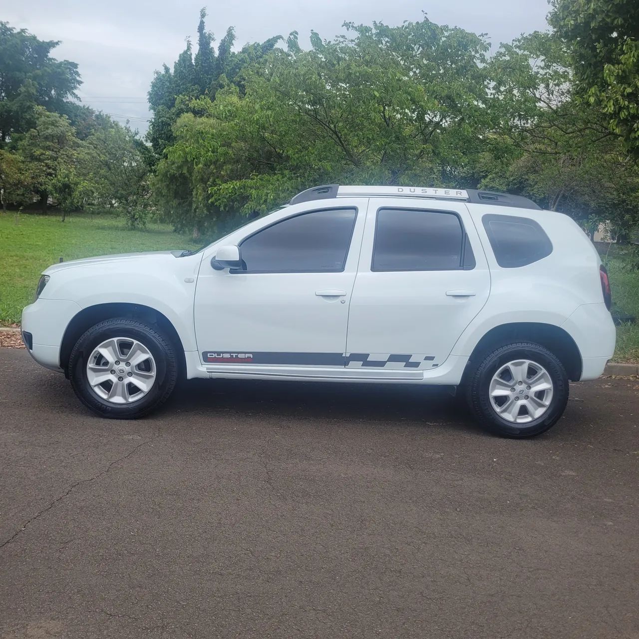 Renault Duster Dynamique 1.6 Hi-flex 16V Mec. 2017 - Foto 2