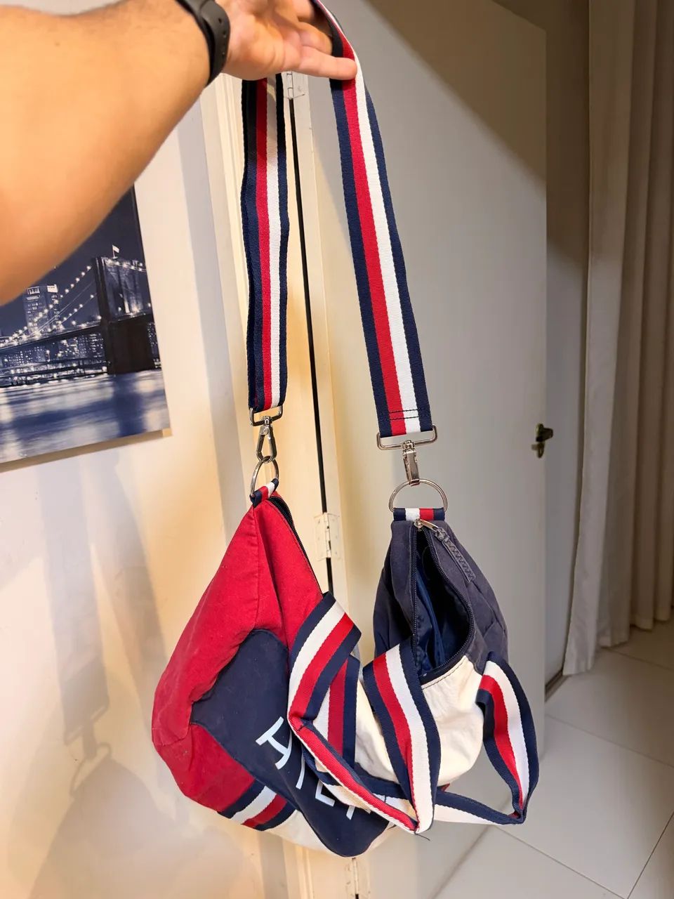 Bolsão Tommy Hilfiger original - Foto 2