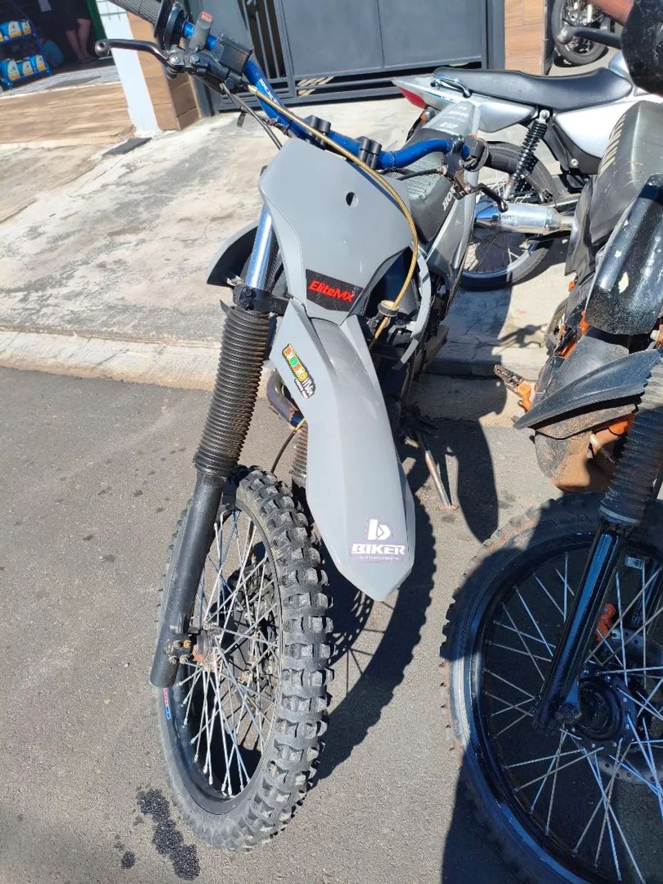 XRE 300 de leilão  - Foto 2