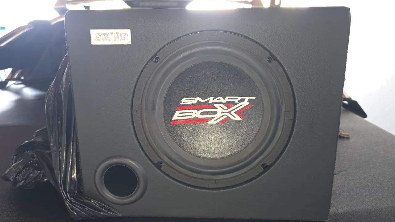 Caixa subwoofer Toro 