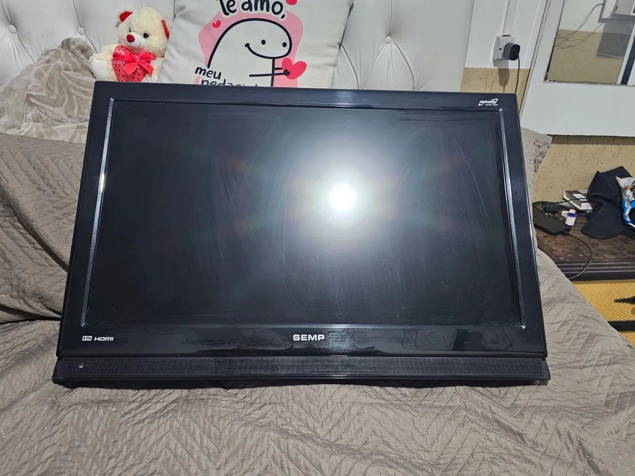 Televisão 32 polegadas ( não é smart)