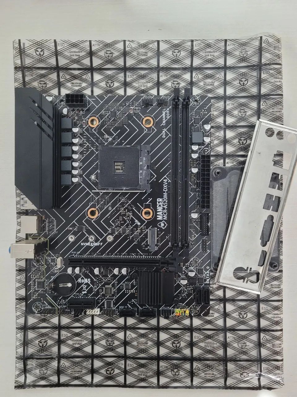 Placa mãe Mancer A520M