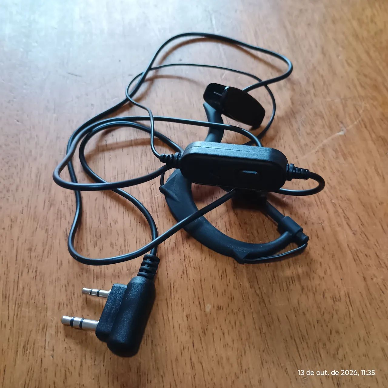 fone auricular com microfone e PTT (Push-to-Talk) com conector de 2 pinos - Foto 4