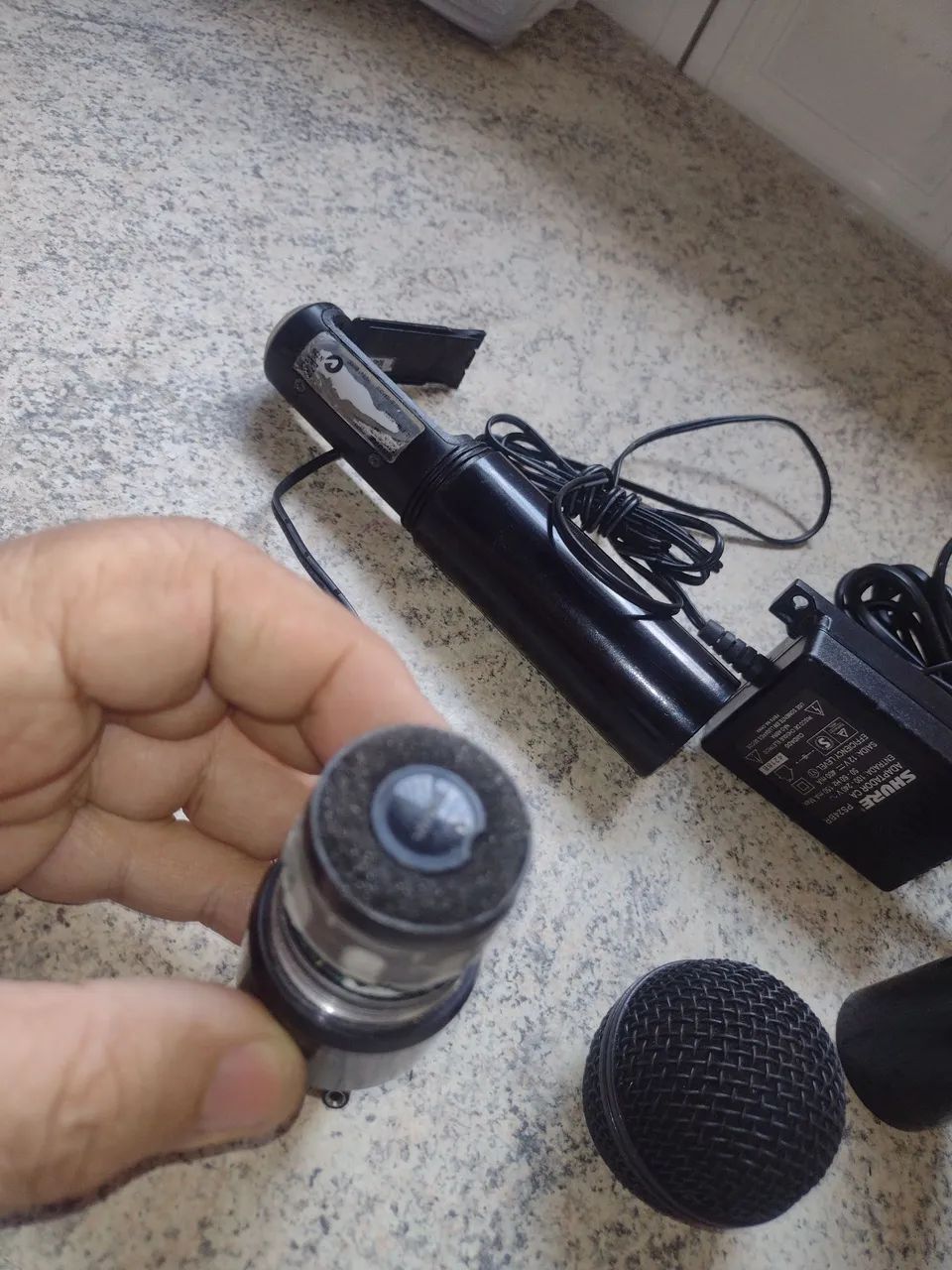 MICROFONE SEM FIO SHURE PGXD4   - Foto 4
