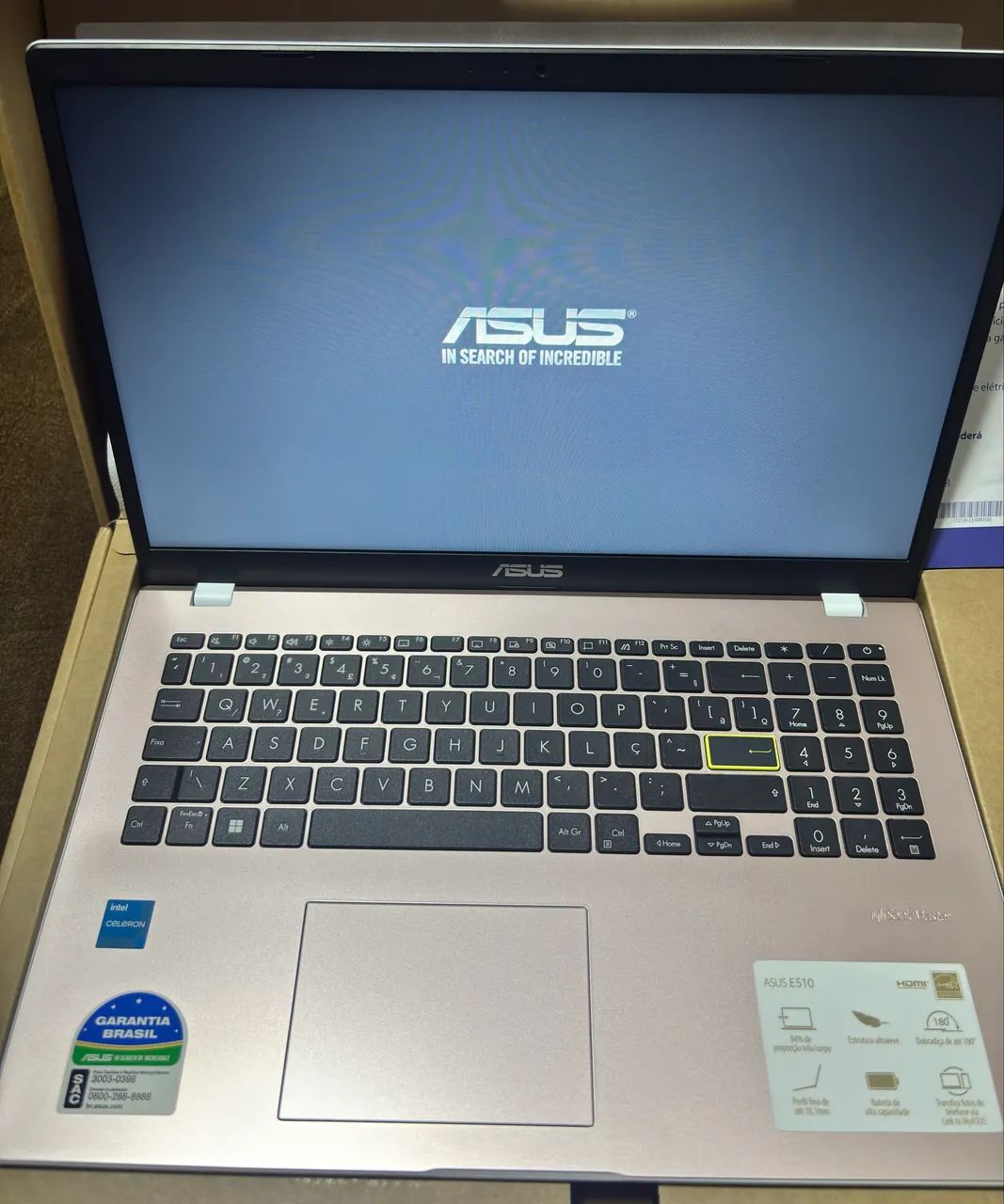 Notebook ASUS Rosa Windows 11