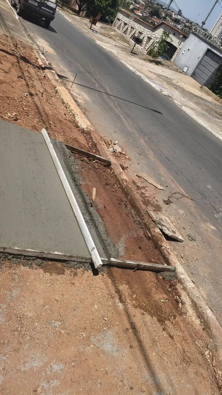 Pedreiro eletricista encanador e pintor e telhados  - Foto 3