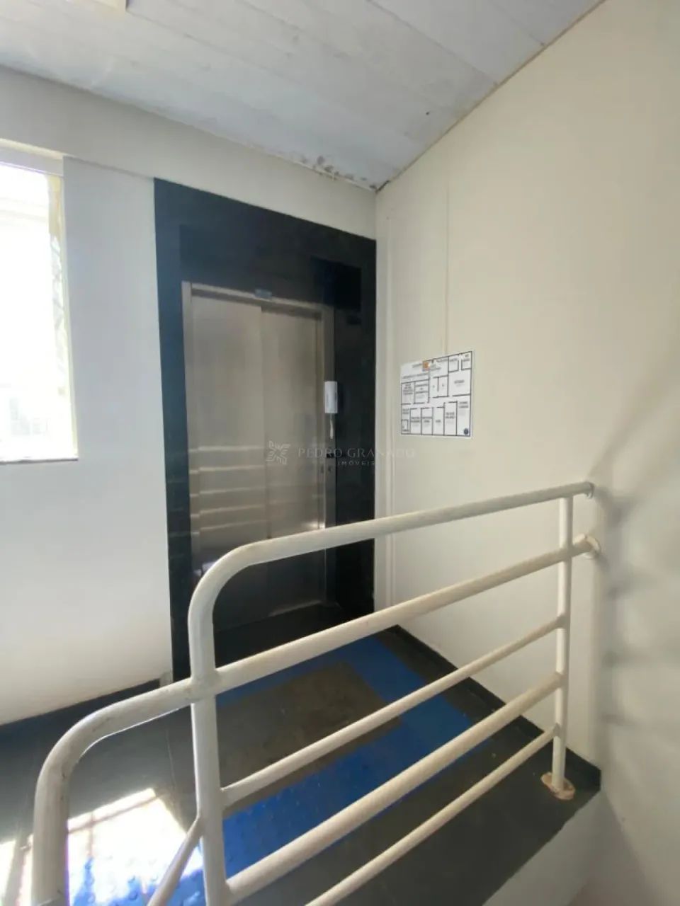 Sala comercial Sobreloja | Avenida Carlos Correia Borges - Foto 3
