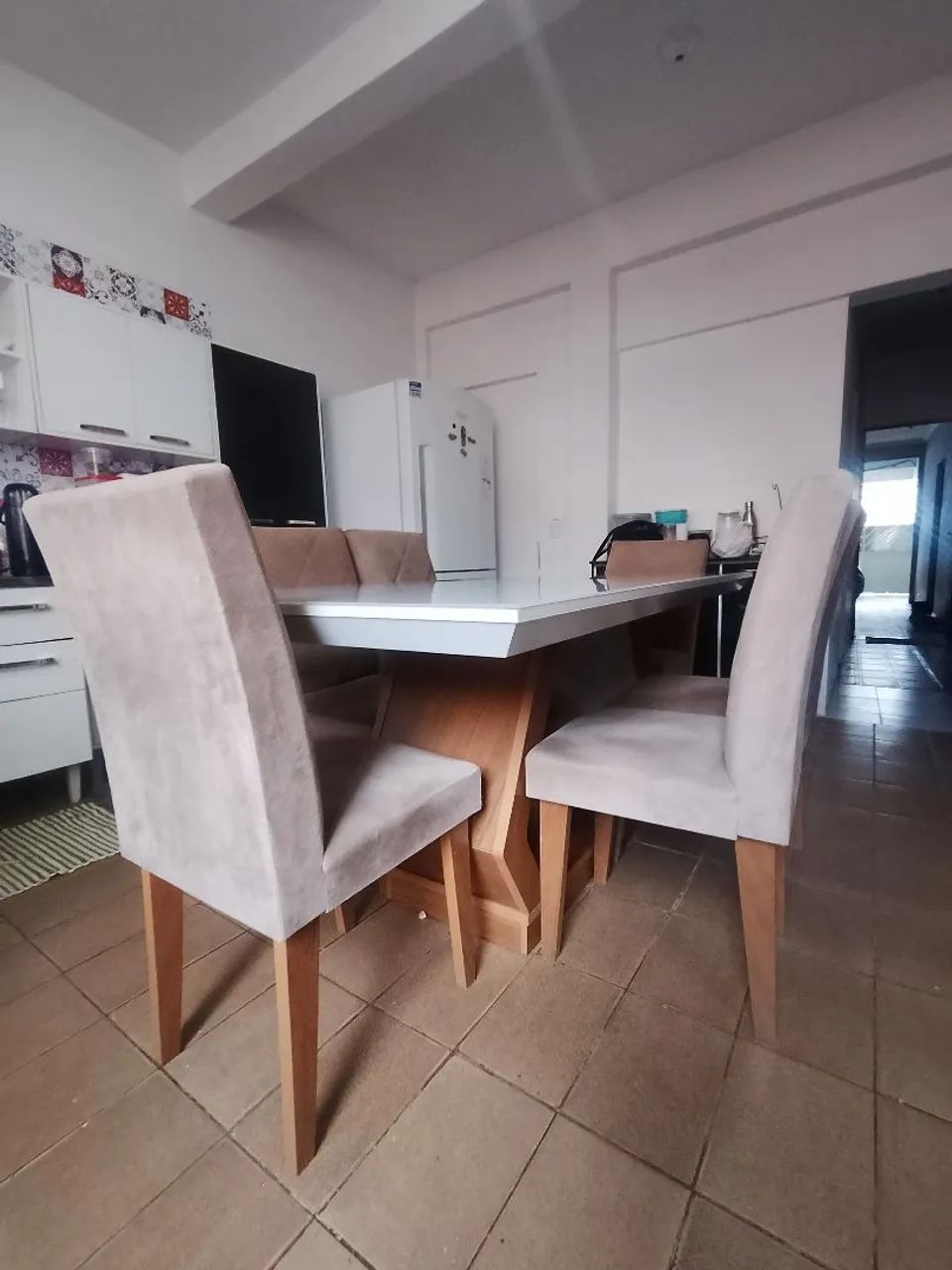 Mesa grande de vidro com 6 cadeiras  - Foto 5
