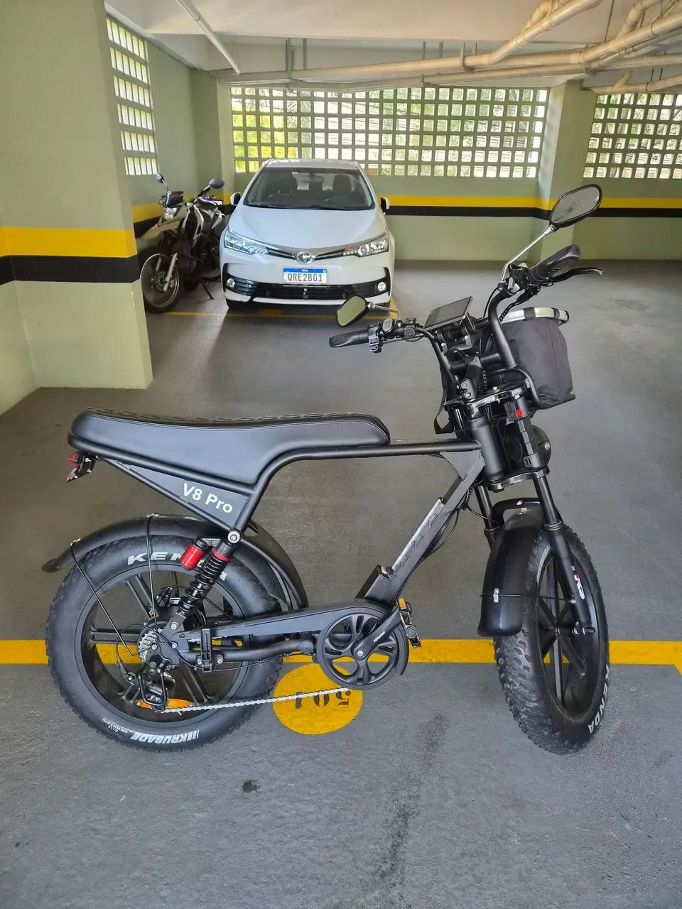 Vendo Bike Elétrica V8 Pro.