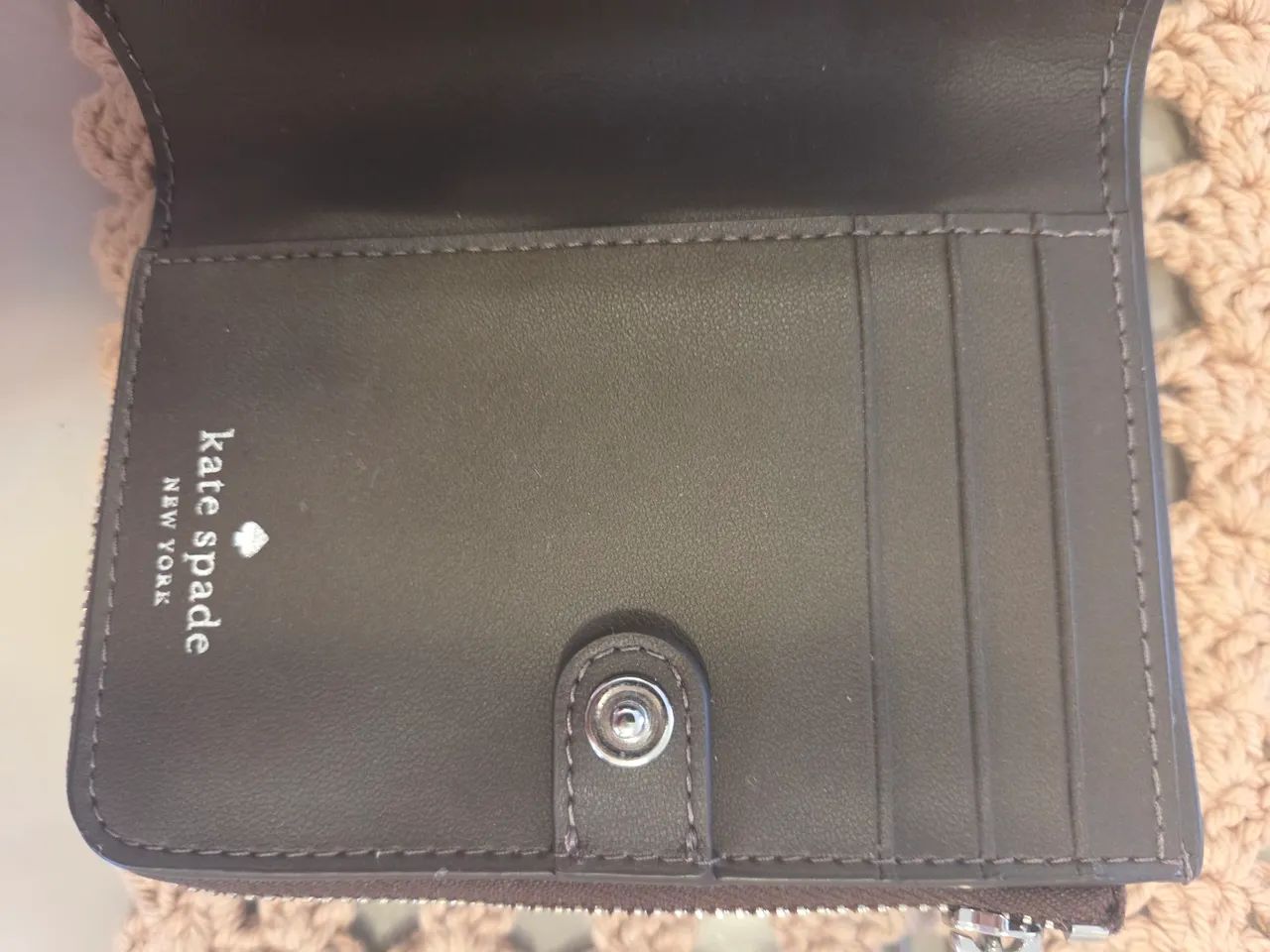 Kate spade carteira couro nova  - Foto 3