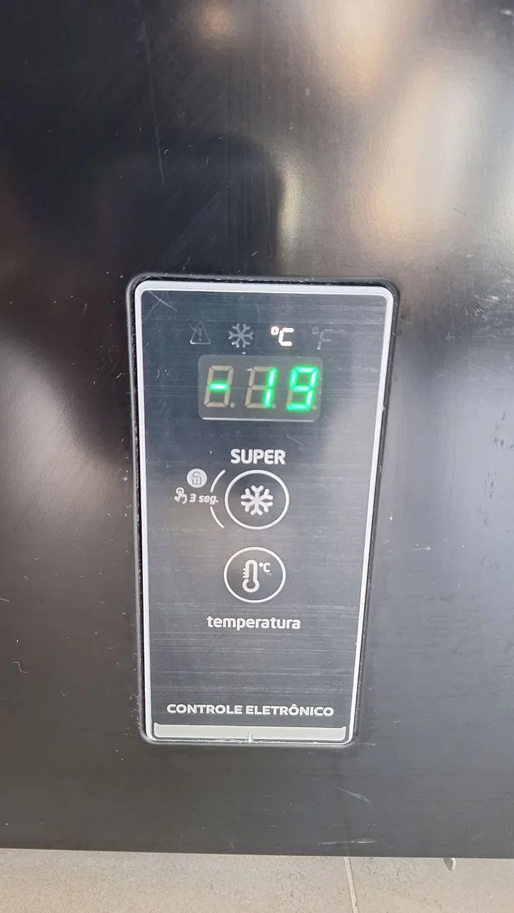 Freezer horizontal Midea 100 litros - Foto 4