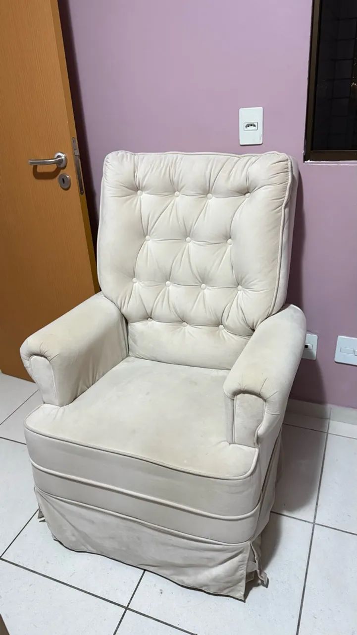 Poltrona de amamentação 